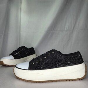 NWOT Wild Pair Highfive Lace-up Low-Top Sneakers - Black Bling